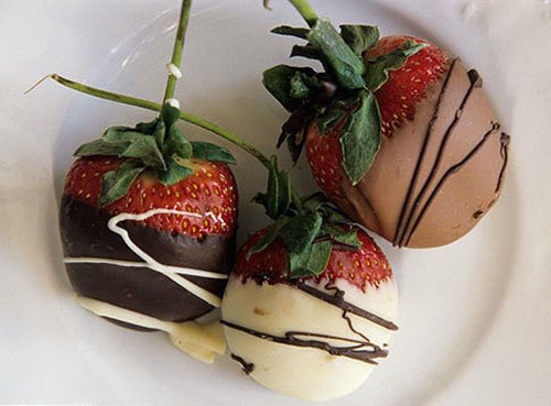 04-x1-Elisif-Food03-Strawberries